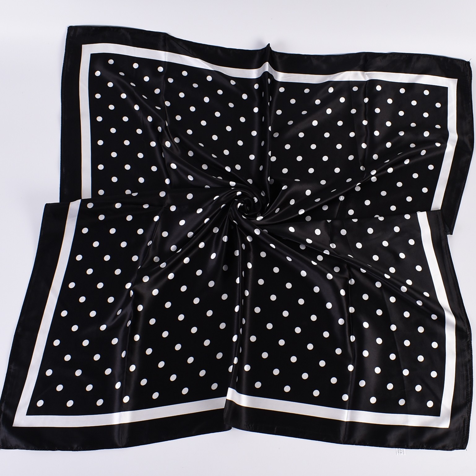 Summer new fashionable tempera - Scarf Silk Square review and price